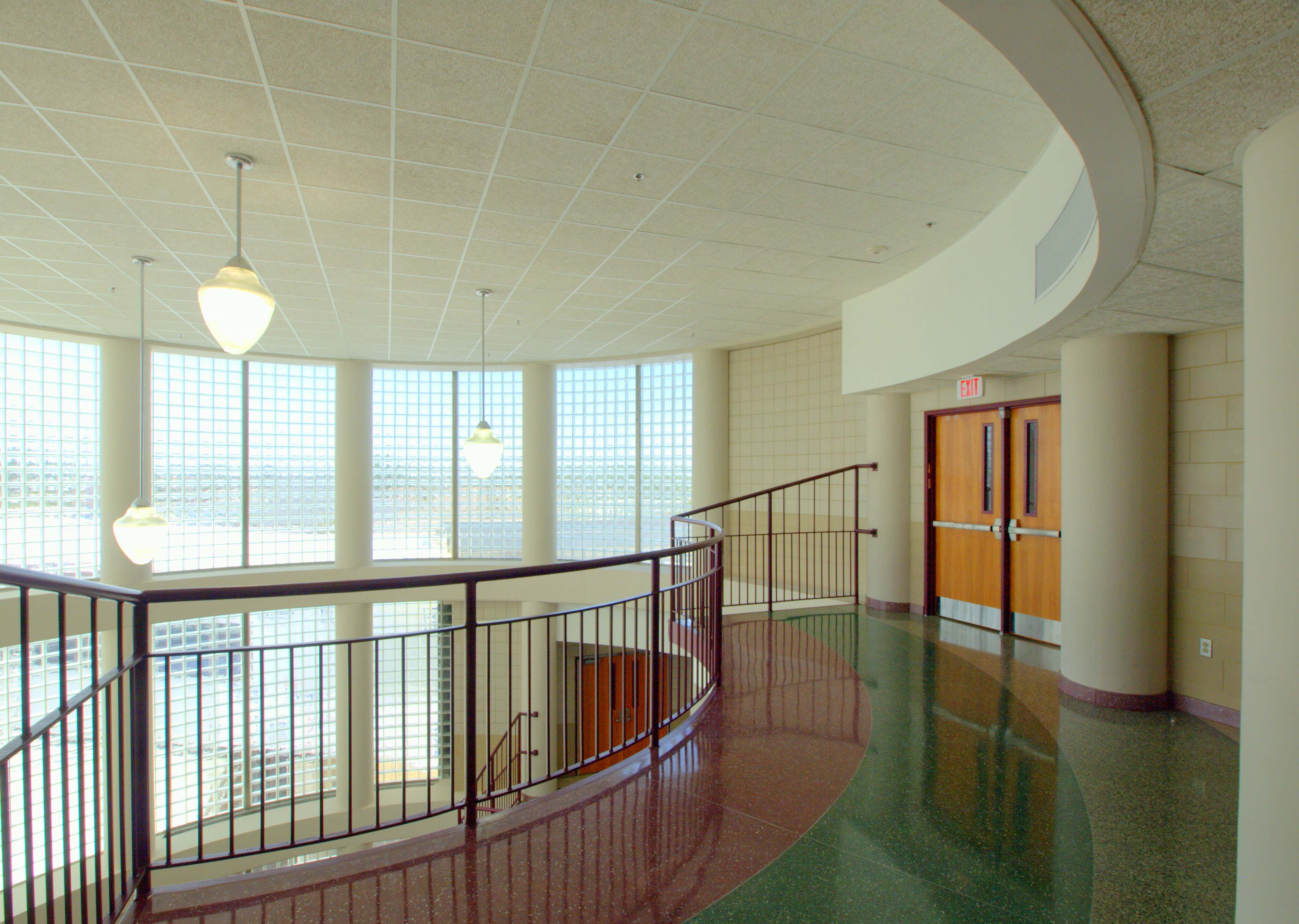 Glass Block Accent Walls Features and Options